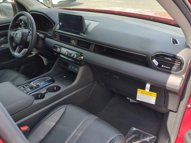 new 2025 Honda Pilot car, priced at $48,673