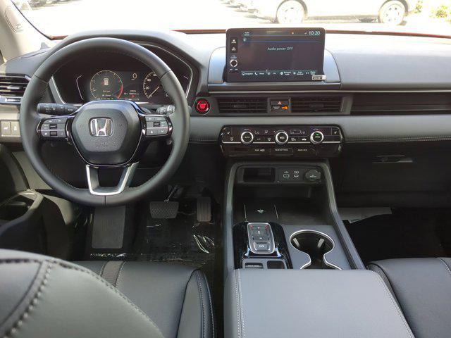 new 2025 Honda Pilot car, priced at $48,673