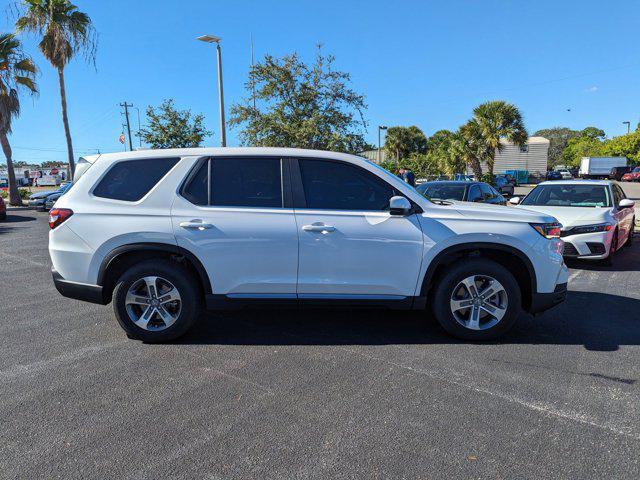 new 2025 Honda Pilot car, priced at $42,931