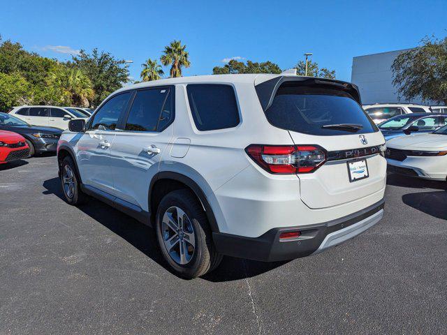 new 2025 Honda Pilot car, priced at $42,931