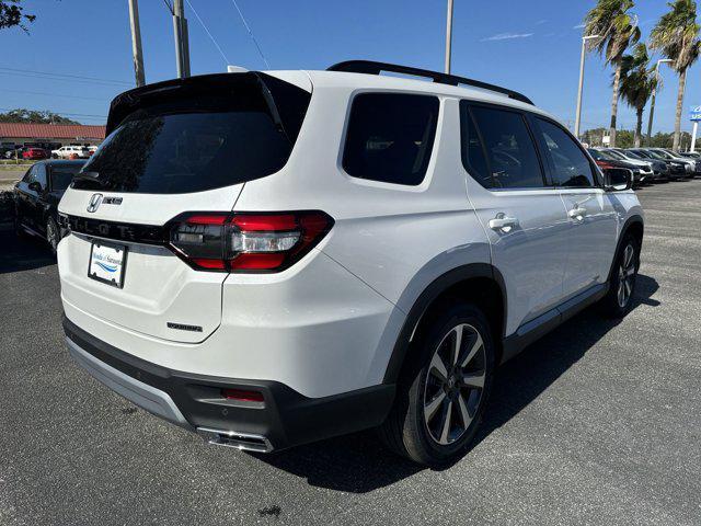 new 2025 Honda Pilot car, priced at $45,993