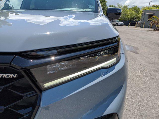 new 2025 Honda Pilot car, priced at $49,181