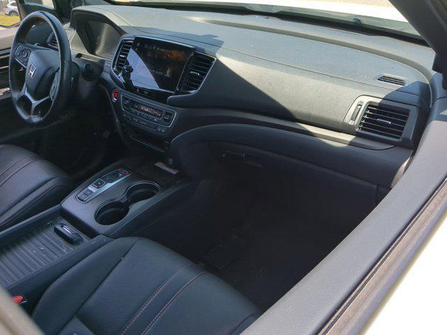 used 2022 Honda Passport car, priced at $29,472