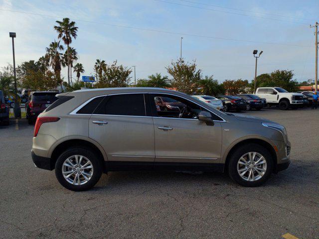 used 2022 Cadillac XT5 car, priced at $26,891