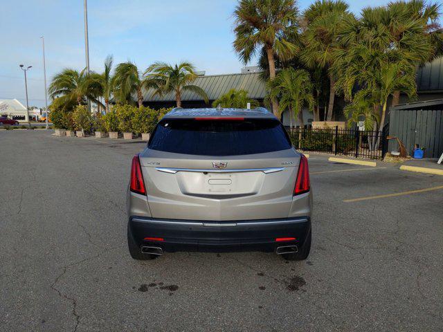 used 2022 Cadillac XT5 car, priced at $26,891