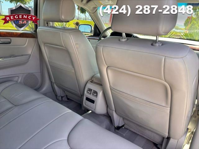 used 2006 Cadillac DTS car, priced at $8,885