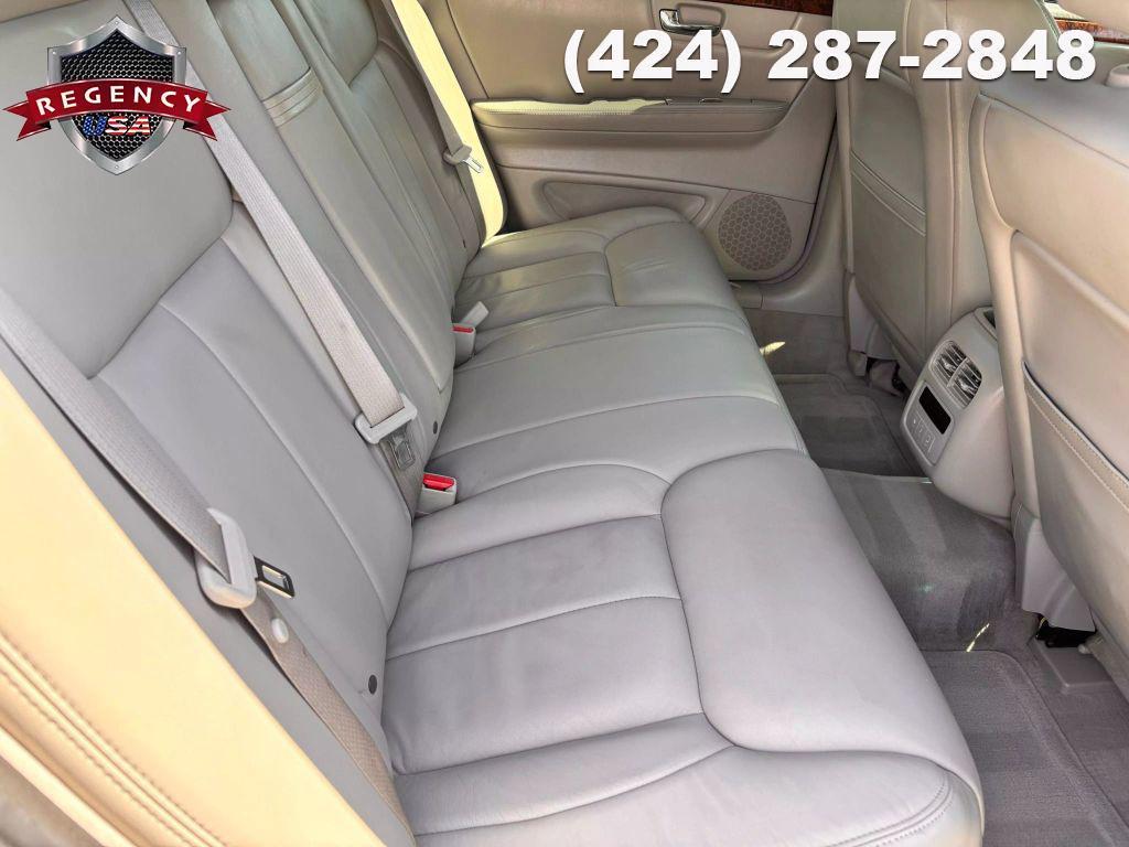 used 2006 Cadillac DTS car, priced at $8,885