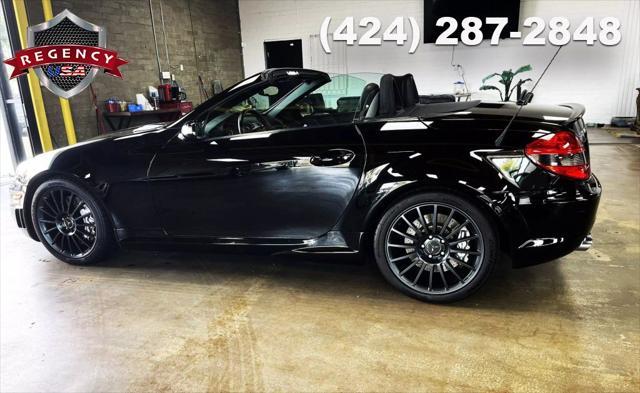 used 2007 Mercedes-Benz SLK-Class car, priced at $18,885