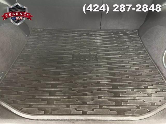 used 2017 Jeep Grand Cherokee car, priced at $15,995