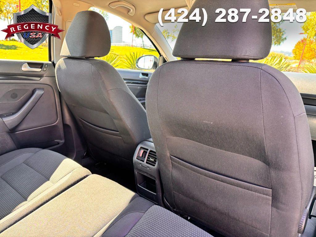 used 2013 Volkswagen Jetta SportWagen car, priced at $8,885