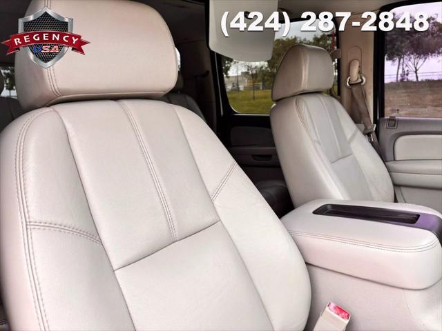 used 2007 Chevrolet Suburban car, priced at $7,885