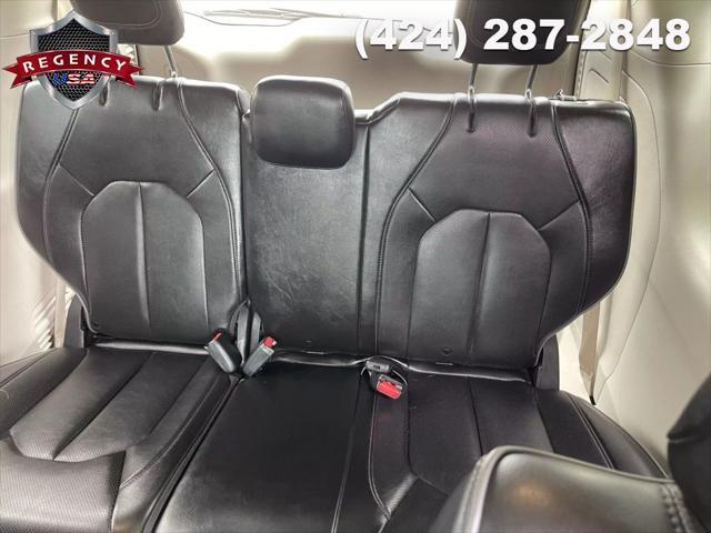 used 2019 Chrysler Pacifica car, priced at $17,885
