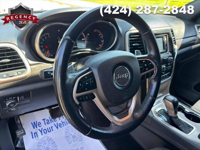 used 2017 Jeep Grand Cherokee car, priced at $16,885
