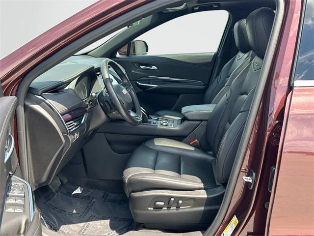 used 2023 Cadillac XT4 car, priced at $27,250