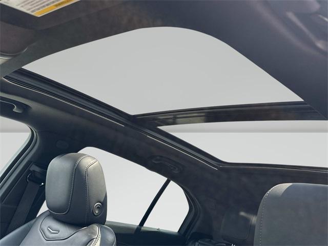 used 2023 Cadillac XT4 car, priced at $27,250