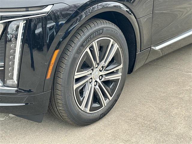 new 2025 Cadillac LYRIQ car, priced at $64,640