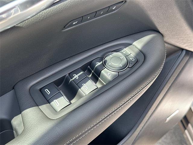 used 2025 Cadillac XT6 car, priced at $51,310