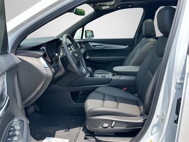 used 2025 Cadillac XT6 car, priced at $51,310