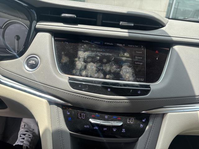 used 2021 Cadillac XT5 car, priced at $29,995