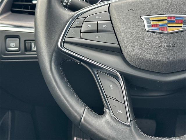 used 2021 Cadillac XT5 car, priced at $27,000