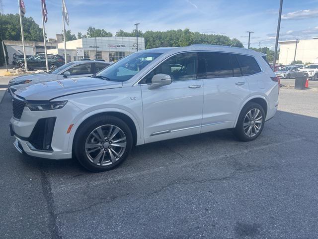used 2023 Cadillac XT6 car, priced at $41,000