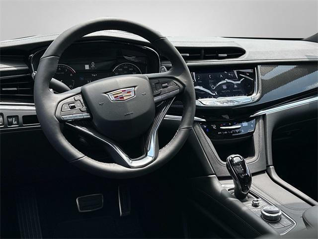 new 2025 Cadillac XT6 car, priced at $63,210