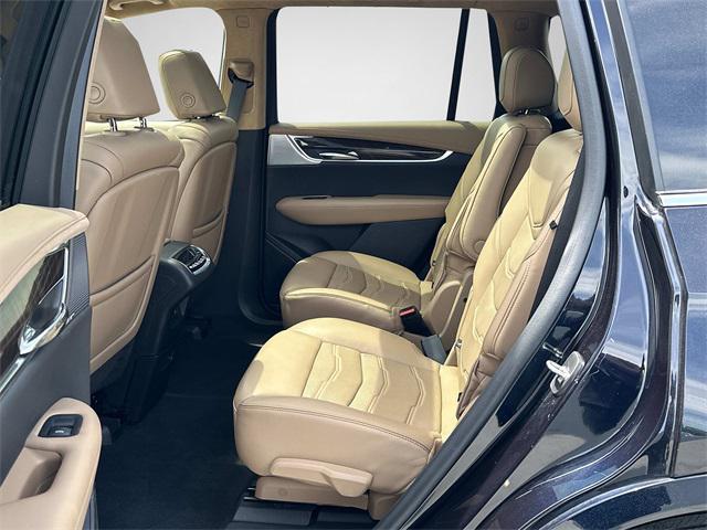 used 2022 Cadillac XT6 car, priced at $37,250