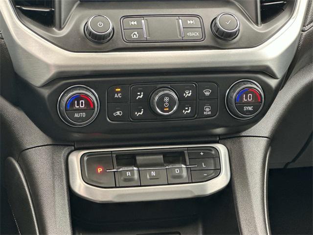 used 2022 GMC Acadia car, priced at $31,250