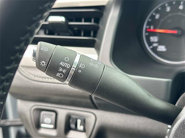 used 2022 GMC Acadia car, priced at $31,250