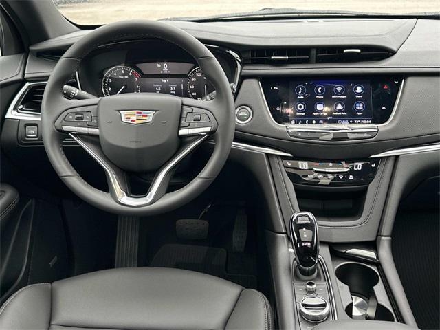 used 2025 Cadillac XT6 car, priced at $50,085
