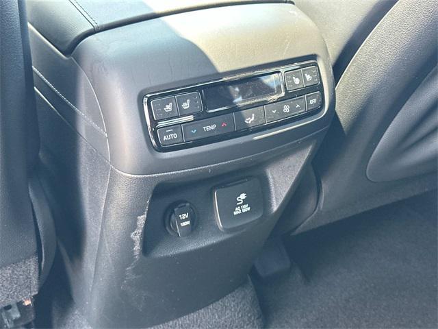 used 2024 Hyundai Palisade car, priced at $41,995