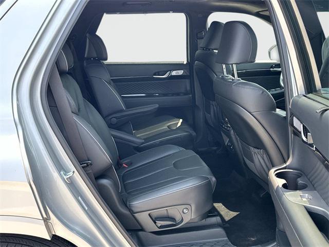 used 2024 Hyundai Palisade car, priced at $41,995