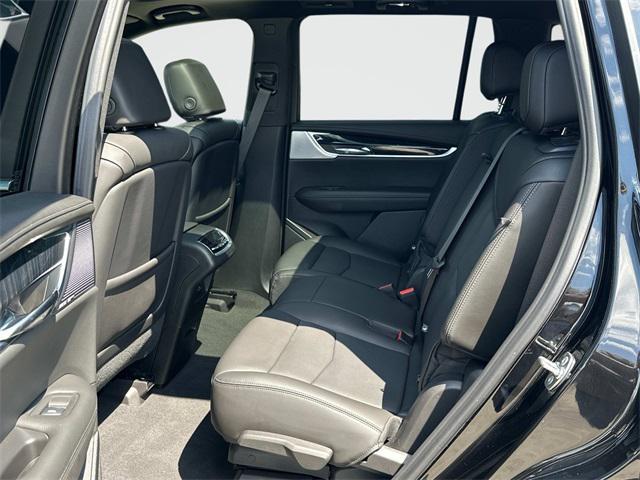 used 2025 Cadillac XT6 car, priced at $55,000