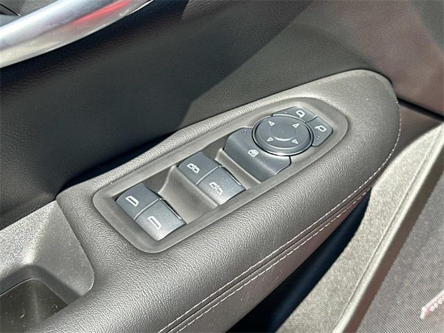 used 2025 Cadillac XT5 car, priced at $46,250
