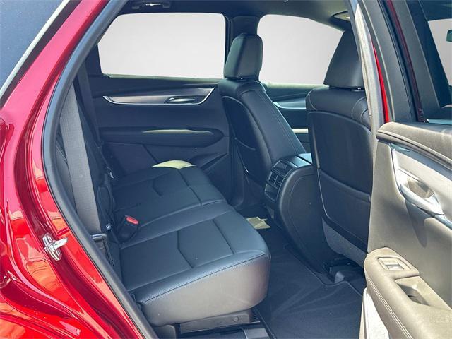 used 2025 Cadillac XT5 car, priced at $46,250