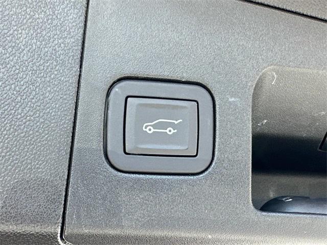 used 2025 Cadillac XT5 car, priced at $46,250