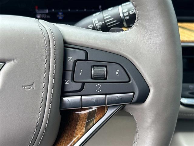 used 2022 Cadillac Escalade ESV car, priced at $72,750