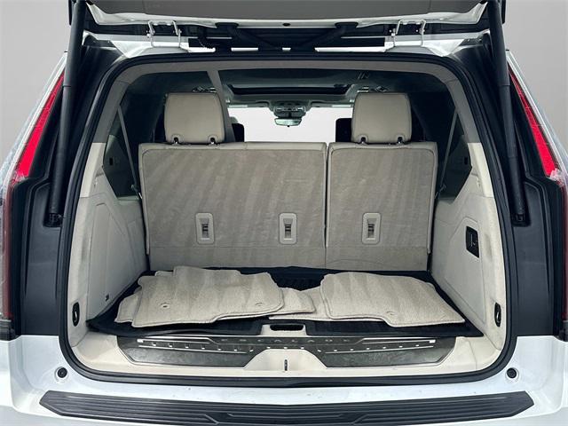 used 2022 Cadillac Escalade ESV car, priced at $72,750