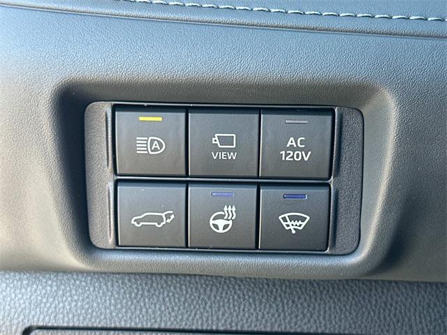 used 2021 Toyota Highlander Hybrid car, priced at $33,950