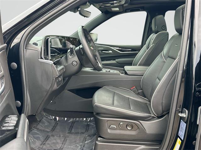 used 2023 Cadillac Escalade ESV car, priced at $75,995