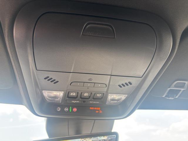 used 2024 Cadillac XT4 car, priced at $36,500