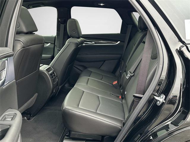 new 2025 Cadillac XT5 car, priced at $59,514