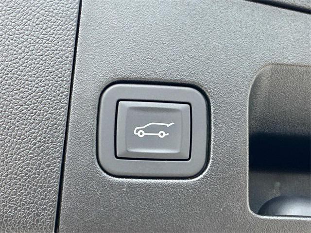 used 2025 Cadillac XT4 car, priced at $49,340