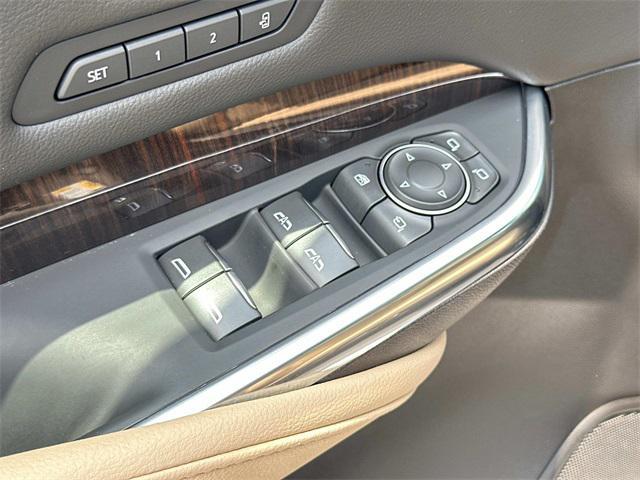 used 2025 Cadillac XT4 car, priced at $49,340