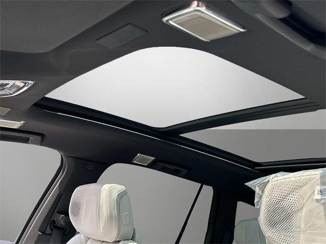 new 2026 Cadillac VISTIQ car, priced at $82,565