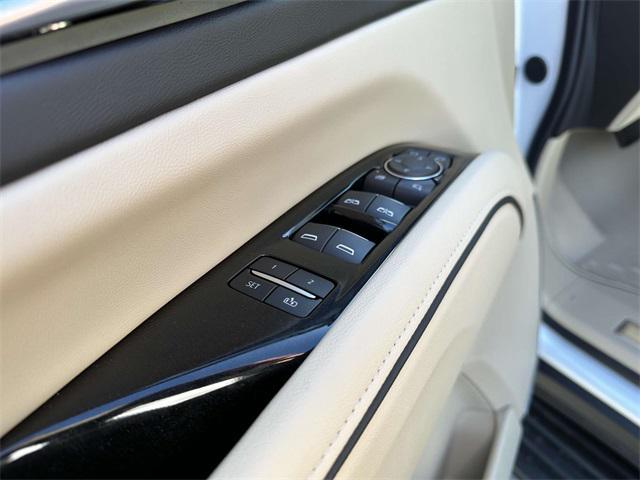 new 2024 Cadillac Escalade car