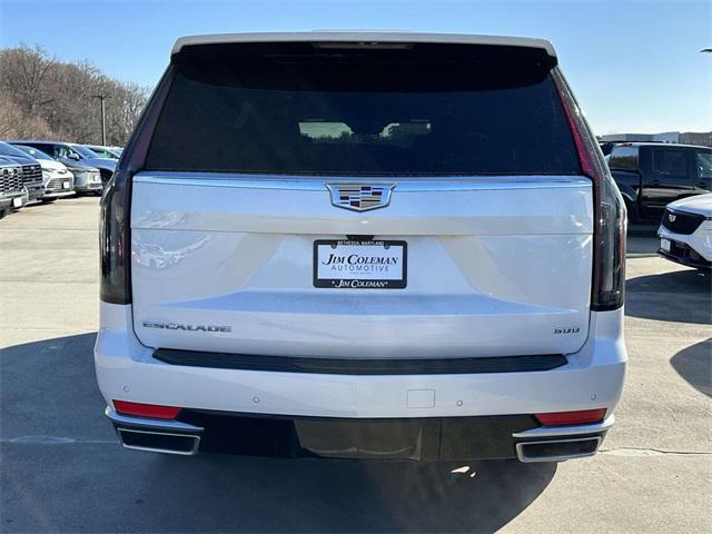 new 2024 Cadillac Escalade car
