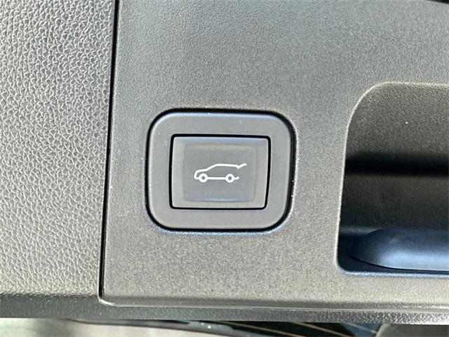 used 2025 Cadillac XT4 car, priced at $52,454