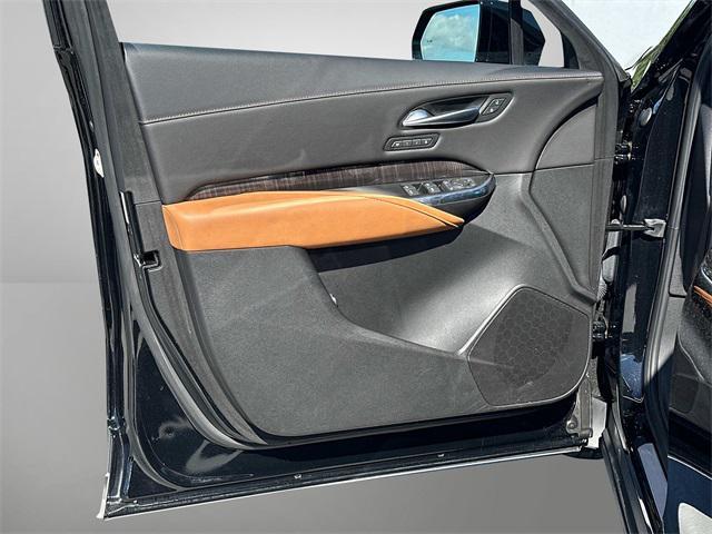 used 2022 Cadillac XT4 car, priced at $31,495