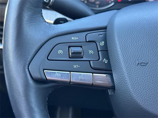 used 2022 Cadillac XT4 car, priced at $31,495